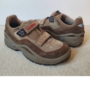 LOWA Girls Gore-Tex® Waterproof Hiking Shoes Sneakers 35 3.5 NEW